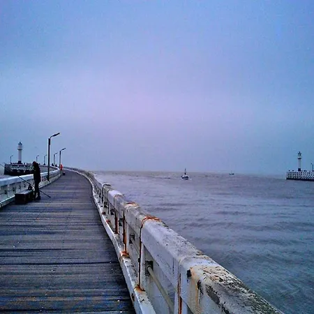 Near Marina With Pool Nieuwpoort